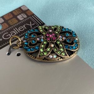 Oval Rhinestone Floral Pendant